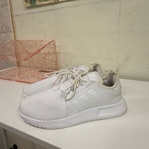 Adidas all white - size 6 in men or 7.5/8 in women